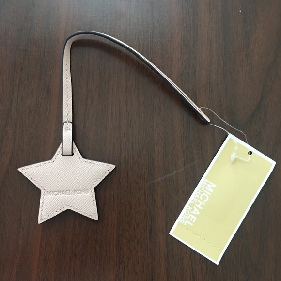 star luggage tag